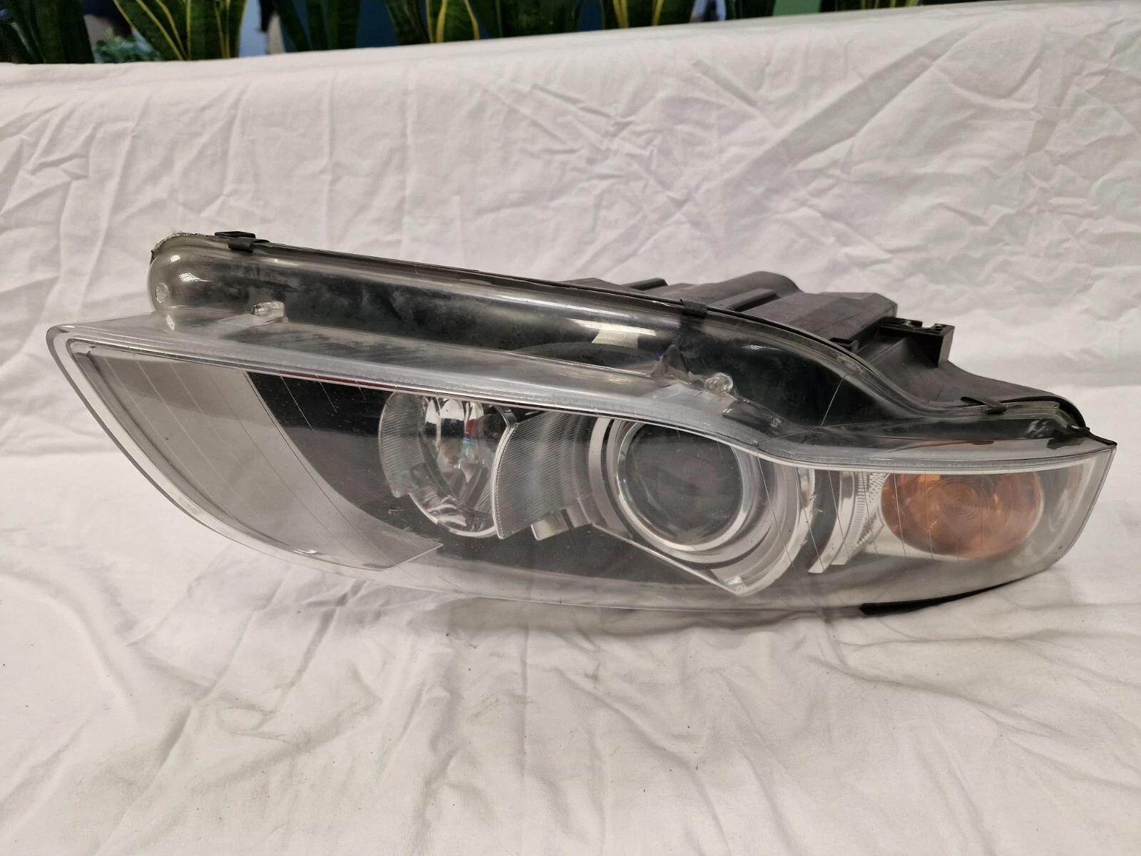 AUDI S4/RS4 AFS CURVE RIGHT XENON HEADLIGHT - Image 2